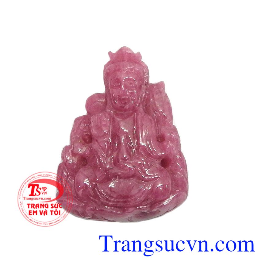 Phật ngọc ruby đẹp với chất lượng đá ruby thiên nhiên mang đến nhiều may mắn, sức khỏe cho người đeo