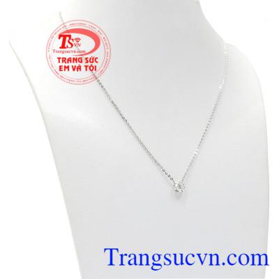 Bộ dây vàng trắng xinh đẹp là sản phẩm nhập khẩu Hàn Quốc đơn giản, tinh tế. 