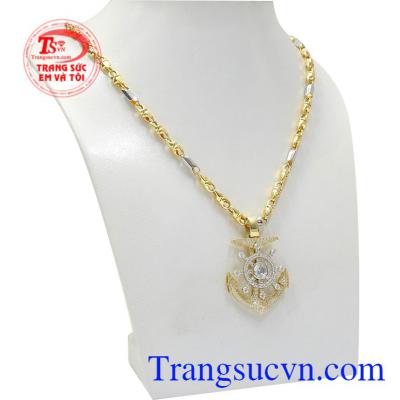 Bộ mặt dây nam vàng uy quyền mang lại vẻ thu hút, cá tính cho phái mạnh.