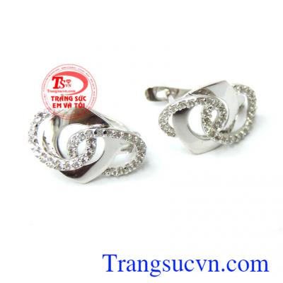 Hoa tai vàng trắng 18k đẹp bảo hành uy tín.