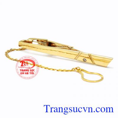 Kẹp caravat vàng lịch lãm