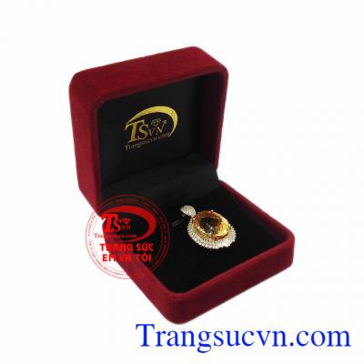 Sản phẩm được bảo hành uy tín, giao hàng toàn quốc. Mặt dây nữ thạch anh vàng ấn tượng.