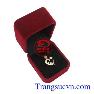 Mặt dây trái tim vàng