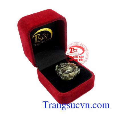 Vì vậy, từ xa xưa Phật di lặc được nhiều gia chủ ưa chuộng và sử dụng để trưng bày trong nhà,Mặt phật Di Lặc Sapphire sung túc