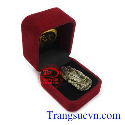 Mặt Quan Âm Sapphire an lành sang trọng, thời trang và phong thủy