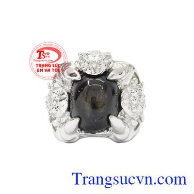 Nhẫn bạc Sapphire sao danh vọng mang lại vẻ lôi cuốn, nam tính cho phái mạnh.
