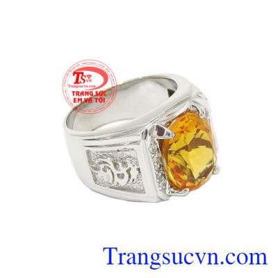 Nhẫn bạc thạch anh vàng công danh sẽ là sự lựa chọn hoàn hảo để làm quà tặng cho người thân thương.