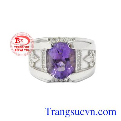 Nhẫn nam bạc thạch anh tím thiên nhiên sẽ là món quà vô cùng ý nghĩa để dành tặng cho người thân vào những dịp lễ đặc biệt.