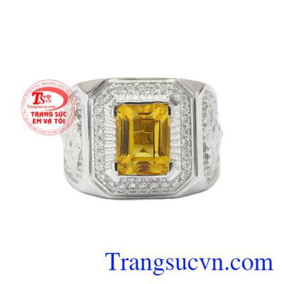 Nhẫn nam bạc thạch anh vàng đẹp mang lại nhiều may mắn cho phái mạnh.