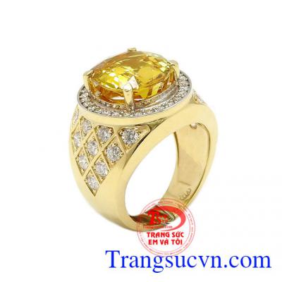 Nhẫn nam Sapphire vàng công danh hiện đang được ưa thích và nhiều khách hàng lựa chọn,Nhẫn nam Sapphire vàng công danh