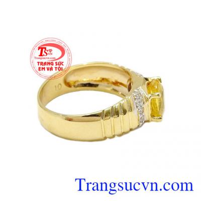 Mang vẻ đẹp hoàn hảo, đá Sapphire được coi là biểu tượng của sự toàn vẹn, mang lại hiệu quả tối ưu,Nhẫn nam Sapphire vàng tài lộc