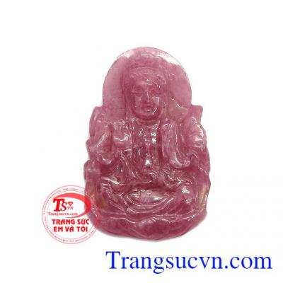 Phật ngọc ruby bình yên phù hợp làm mặt dây chuyền bọc vàng dành tặng cho bà và mẹ
