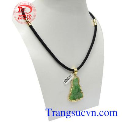 Bộ dây chuyền Phật Bà an yên là biểu tượng mang lại bình an, may mắn và thịnh vượng cho người đeo