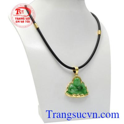 Bộ mặt dây phật vàng Di lặc Jadeite tôn lên vẻ sang trọng cho phái mạnh.