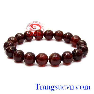 Chuỗi tay đá Garnet sẽ là món quà mang ý nghĩa may mắn để dành tặng cho người thân, bạn bè.