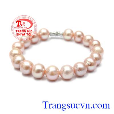 Chuỗi tay ngọc trai quý phái