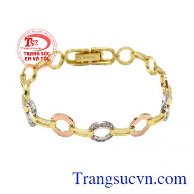 Lắc tay là trang sức không thể thiếu của phái đẹp,Lắc tay nữ vàng phong cách