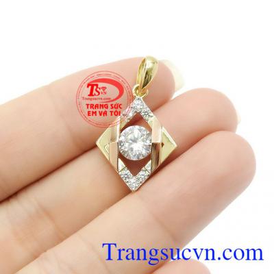 Mặt dây thích hợp làm quà tặng cho người thân và bạn bè,Mặt dây nữ vàng cá tính