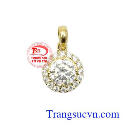 Mặt dây nữ vàng nổi bật là sản phẩm được nhập khẩu hoàn toàn từ Hàn Quốc,Mặt dây nữ vàng nổi bật