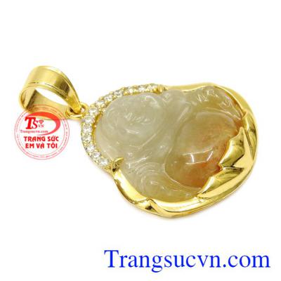Mặt dây vàng phật Di Lặc đẹp kết hợp cùng dây chuyền vàng và dây da bọc vàng mang lại vẻ sang trọng cho phái nam.