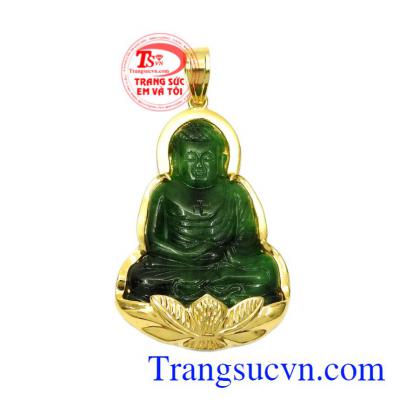 Mặt phật A Di Đà Jadeite bọc vàng được chế tác từ đá Jadeite thiên nhiên đẹp.