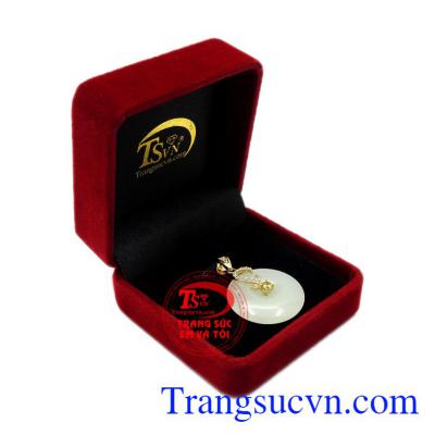 Mặt vàng ngọc cẩm thạch nữ tính