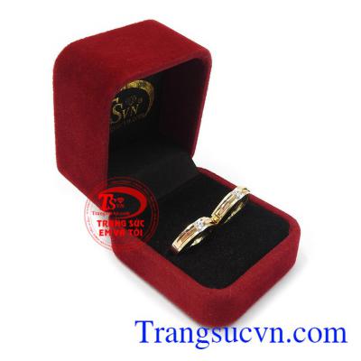 Nhẫn cưới hạnh phúc an yên là tín vật cho tình yêu vĩnh cửu của các cặp đôi