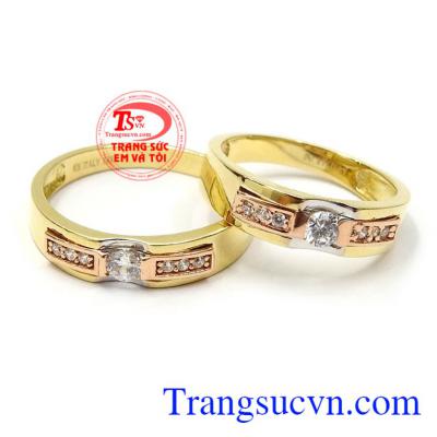 Nhẫn cưới tình yêu viên mãn vàng 18k thiết kế mới lạ, độc đáo, tinh xảo, nhập khẩu Italy