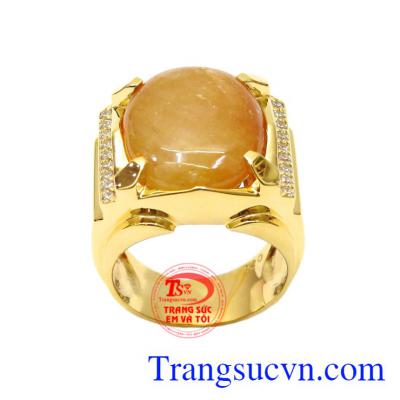 Nhẫn nam vàng Sapphire danh vọng mang lại may mắn, thịnh vượng cho những người mang mệnh Kim và Thổ.