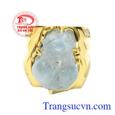Sản phẩm kết hợp vàng tây 14k và đá aquamarine thiên nhiên hợp phong thủy. Nhẫn tỳ hưu aquamarine thịnh vượng