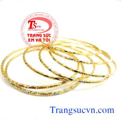 Vàng 18k vòng tuần