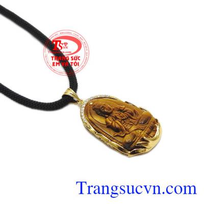 Sản phẩm thích hợp với nhiều kiểu trang phục, thể hiện cá tính. Bộ trang sức tuổi Mùi-Thân