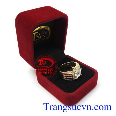 Nhẫn nam vàng tây phong độ là món quà tặng tuyệt vời cho người bạn yêu thương những dịp ý nghĩa