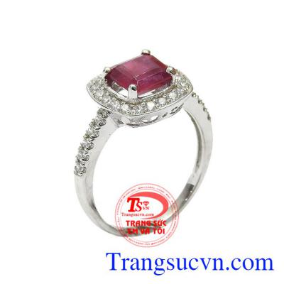 Nhẫn nữ bạc ruby kiêu sa