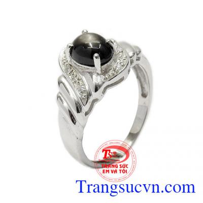 Nhẫn nữ bạc Sapphire sao đẹp là sản phẩm được ưa chuộng chế tác tinh xảo từ đá Sapphire sao,Nhẫn nữ bạc Sapphire sao đẹp
