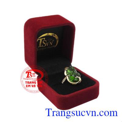 Nhẫn vàng tỳ hưu may mắn