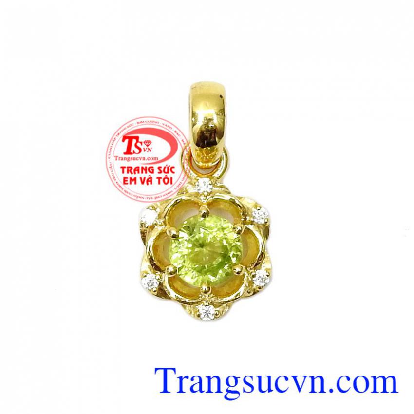 Mặt dây chuyền Peridot xinh xắn