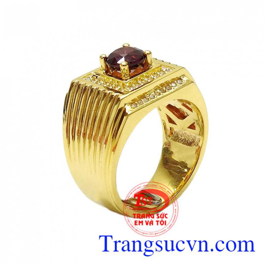 Nhẫn nam Garnet quý ông