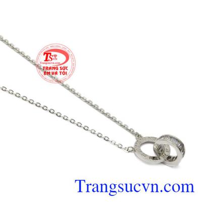 Bộ dây chuyền liền mặt cá tính hợp thời trang, phong cách.