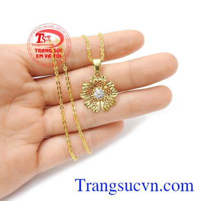 Bộ dây chuyền vàng bền đẹp, chất lượng, giao hàng nhanh toàn quốc Bộ dây chuyền nữ sành điệu