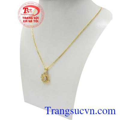 ộ dây chuyền kết hợp với nhiều phong cách thời trang tạo nên nét riêng cho chính bạn Bộ dây chuyền nữ sành điệu
