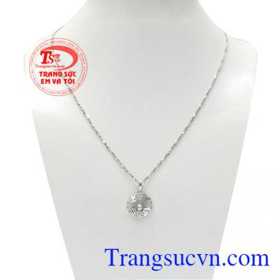 Bộ dây nữ vàng trắng trái tim là bộ sản phẩm nhập đặc biệt mà mọi cô gái đều nên sở hữu,Bộ dây nữ vàng trắng trái tim