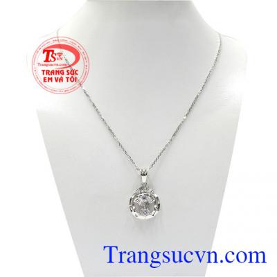 Bộ dây nữ vàng trắng trang nhã là sản phẩm vàng tây kiểu dáng sang trọng đươc nhiều người yêu thích,Bộ dây nữ vàng trắng trang nhã