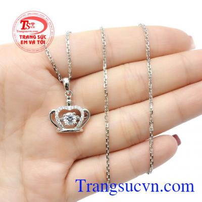 Thương hiệu trang sức Em và Tôi uy tín nhiều năm được khách hàng tín nhiệm, bảo hành 6 tháng,Bộ dây nữ vàng trắng vương miện