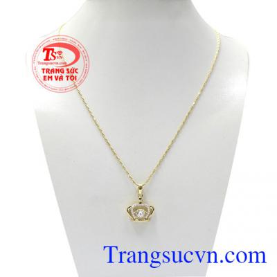 Bộ dây nữ vàng vương miện xinh xắn là bộ sản phẩm mẫu mã mới, kiểu dáng trẻ trung dễ thương được nhiều bạn gái ưa chuộng