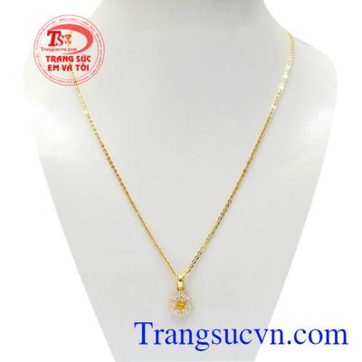 Bộ mặt dây Sapphire hoa vàng