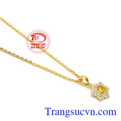 Bộ trang sức Sapphire sẽ là món quà đặc biệt, nhắn gửi yêu thương dành cho các cô gái.