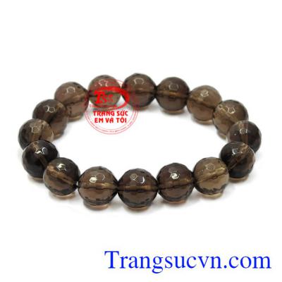 Chuỗi tay thạch anh khói 12 ly bình an là sự kết hợp của những viên thạch anh khó được chế tác công phu mang lại vẻ óng ánh cho từng viên đá.