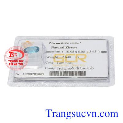 Sản phẩm này có thể làm nhẫn đeo tay hay mặt dây làm tăng nét nổi bật, sang trọng cho người sở hữu. Đá ép vỉ Zircon thiên nhiên