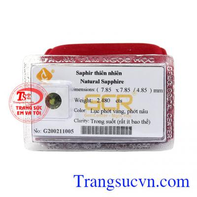 Người ta tin rằng, mỗi khi cảm thấy bất an, chỉ cần nhìn vào viên đá Sapphire lấp lánh, bạn sẽ cảm nhận được sự trong sáng và thuần khiết,Đá Sapphire ép vỉ an lành
